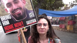 “Uno de los días más devastadores de los últimos 11 meses”. Manifestantes protestan por la muerte de rehenes