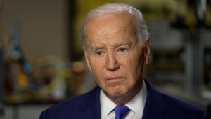 Biden durante su entrevista con Erin Burnett de CNN. (CNN)