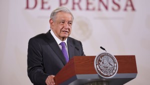 López Obrador dice que la relación con embajadores de Canadá y EE.UU. está en “pausa”