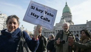 La relación entre el presidente Javier Milei y diputados oficialistas